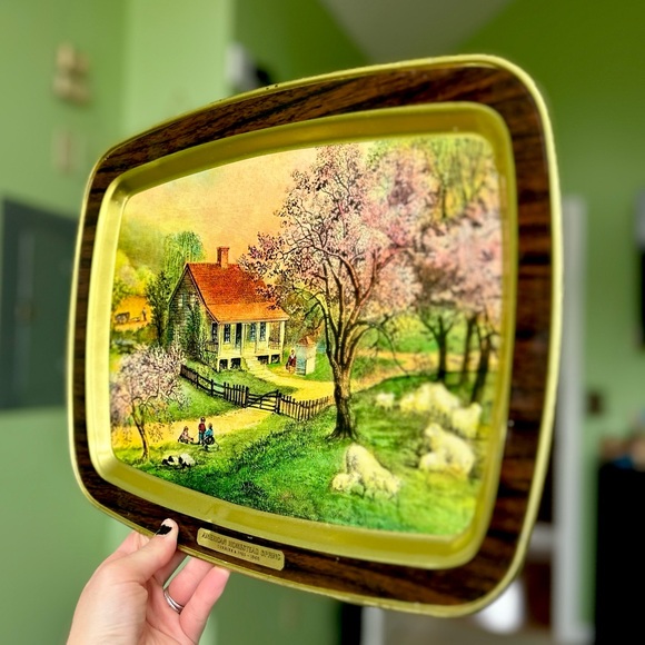 VTG Colonial Farm Cottagecore Farmhouse Metal American Homestead Dream Platter - Picture 2 of 6